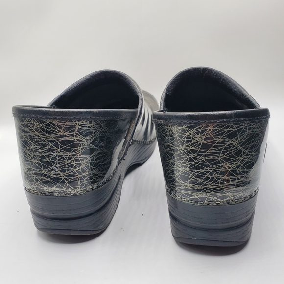 Dansko black with silver clogs sze 41 US size 10.5-11 - Picture 14 of 16